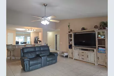 4677 Magnolia Hill Ct, Pace, FL 32571 - Photo 4