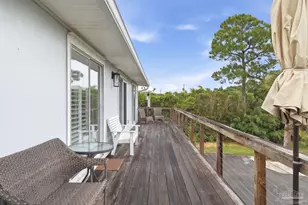 1038 Magnolia Ln, Gulf Breeze, FL 32563 - Photo 14
