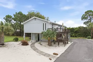 1038 Magnolia Ln, Gulf Breeze, FL 32563 - Photo 10
