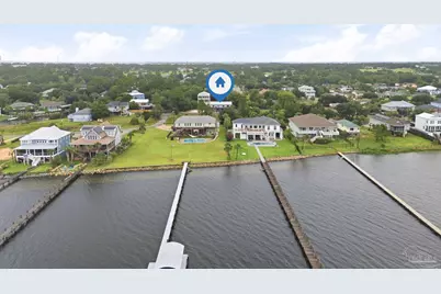 1038 Magnolia Ln, Gulf Breeze, FL 32563 - Photo 2
