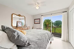 1038 Magnolia Ln, Gulf Breeze, FL 32563 - Photo 22