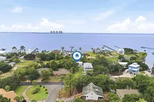1038 Magnolia Ln, Gulf Breeze, FL 32563 - Photo 34