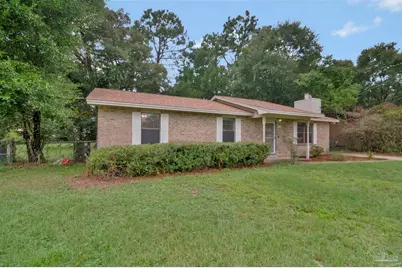 6119 Forest Pines Dr, Pensacola, FL 32526 - Photo 2