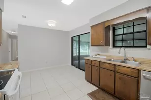 6119 Forest Pines Dr, Pensacola, FL 32526 - Photo 12