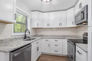 6605 Lee St, Milton, FL 32570 - Photo 12