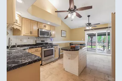2101 Pin High Dr, Pensacola, FL 32526 - Photo 20