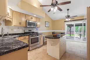 2101 Pin High Dr, Pensacola, FL 32526 - Photo 20