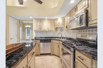 2101 Pin High Dr, Pensacola, FL 32526 - Photo 4