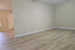3005 Lenora Cir, Pensacola, FL 32526 - Photo 6