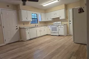 3005 Lenora Cir, Pensacola, FL 32526 - Photo 6