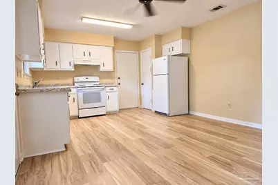 3005 Lenora Cir, Pensacola, FL 32526 - Photo 10
