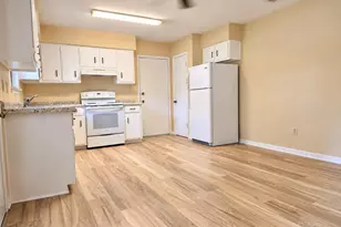 3005 Lenora Cir, Pensacola, FL 32526 - Photo 10