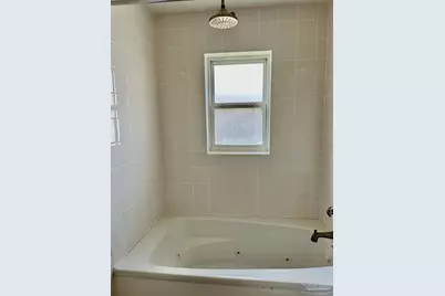 7813 Charter Oaks Dr, Pensacola, FL 32514 - Photo 12