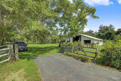 7621 Chellie Rd, Pensacola, FL 32526 - Photo 20