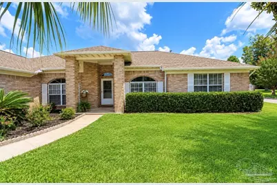 401 Thorn Ct, Pensacola, FL 32526 - Photo 1