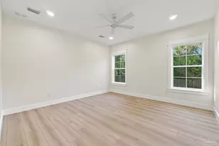 915 N B St, Pensacola, FL 32501 - Photo 14