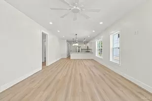 915 N B St, Pensacola, FL 32501 - Photo 8