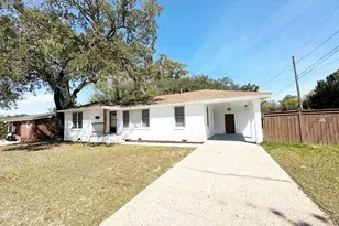 2100 N Spring St, Pensacola, FL 32501 - Photo 1