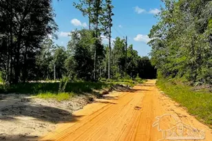 4195 Whippoorwill Dr, Holt, FL 32564 - Photo 1