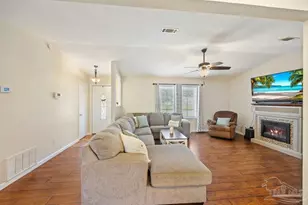 10517 Heatherwood Dr, Pensacola, FL 32506 - Photo 8