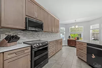 7017 Brighton Oaks Blvd, Navarre, FL 32566 - Photo 4