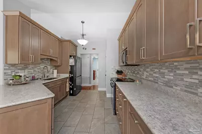 7017 Brighton Oaks Blvd, Navarre, FL 32566 - Photo 6