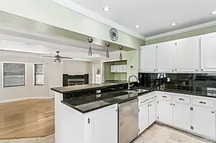1717 Yates Ave, Pensacola, FL 32503 - Photo 16