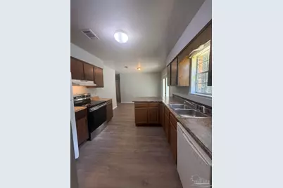 5701 Scotland Rd, Pensacola, FL 32526 - Photo 6