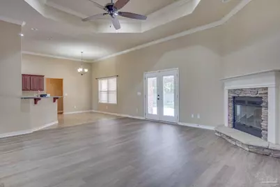 5485 Tucker Cir, Pace, FL 32571 - Photo 4