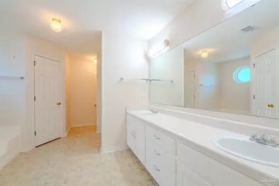 7221 Tannehill Dr, Pensacola, FL 32526 - Photo 20