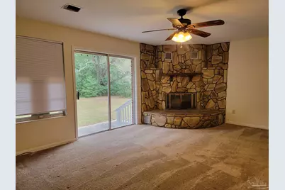 917 N 70th Ave, Pensacola, FL 32506 - Photo 2