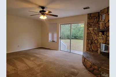 917 N 70th Ave, Pensacola, FL 32506 - Photo 4