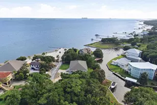 4639 Smokey Rd, Gulf Breeze, FL 32563 - Photo 4