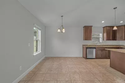 5636 Shooting Star Ct, Milton, FL 32583 - Photo 8