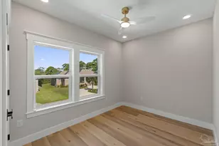 1774 Thresher Dr, Navarre, FL 32566 - Photo 32