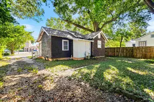 7 Broadmoor Ln, Pensacola, FL 32507 - Photo 6
