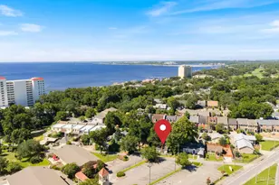 7 Broadmoor Ln, Pensacola, FL 32507 - Photo 12