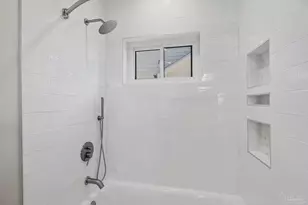 1431 E Moreno St, Pensacola, FL 32503 - Photo 38