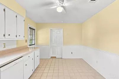 6639 Chicago Ave, Pensacola, FL 32526 - Photo 10