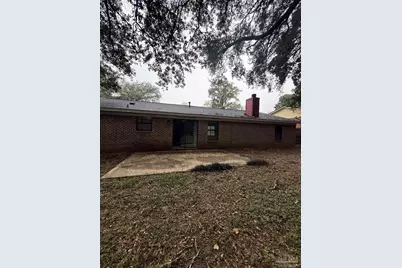 5748 Princeton Dr, Pensacola, FL 32526 - Photo 12
