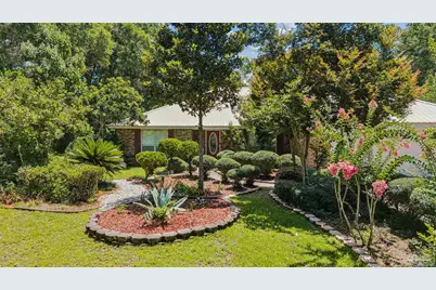 4166 Ermine Ln, Milton, FL 32583 - Photo 4