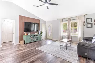 6332 Jason Dr, Milton, FL 32570 - Photo 6
