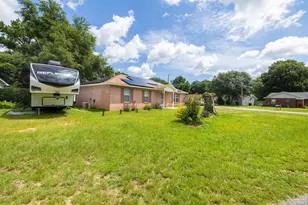 4351 Castille Ct, Pace, FL 32571 - Photo 6