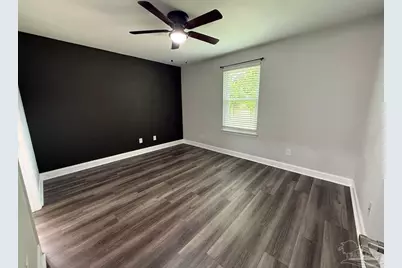 1046 Simpson St, Pensacola, FL 32526 - Photo 14