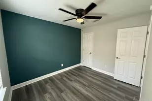 1046 Simpson St, Pensacola, FL 32526 - Photo 12