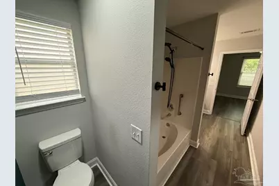1046 Simpson St, Pensacola, FL 32526 - Photo 18