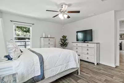 7494 Oak Lake Blvd, Pensacola, FL 32526 - Photo 12