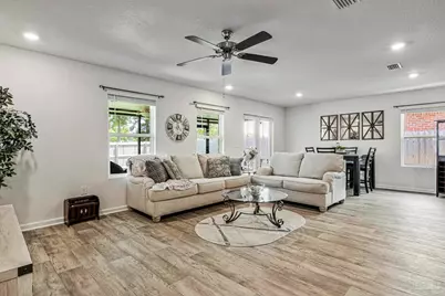 7494 Oak Lake Blvd, Pensacola, FL 32526 - Photo 18