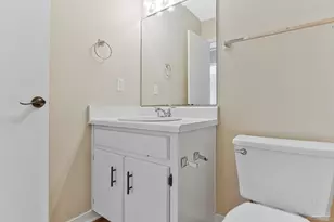 3511 Silvertree Ln, Pensacola, FL 32504 - Photo 32