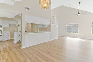 3511 Silvertree Ln, Pensacola, FL 32504 - Photo 6